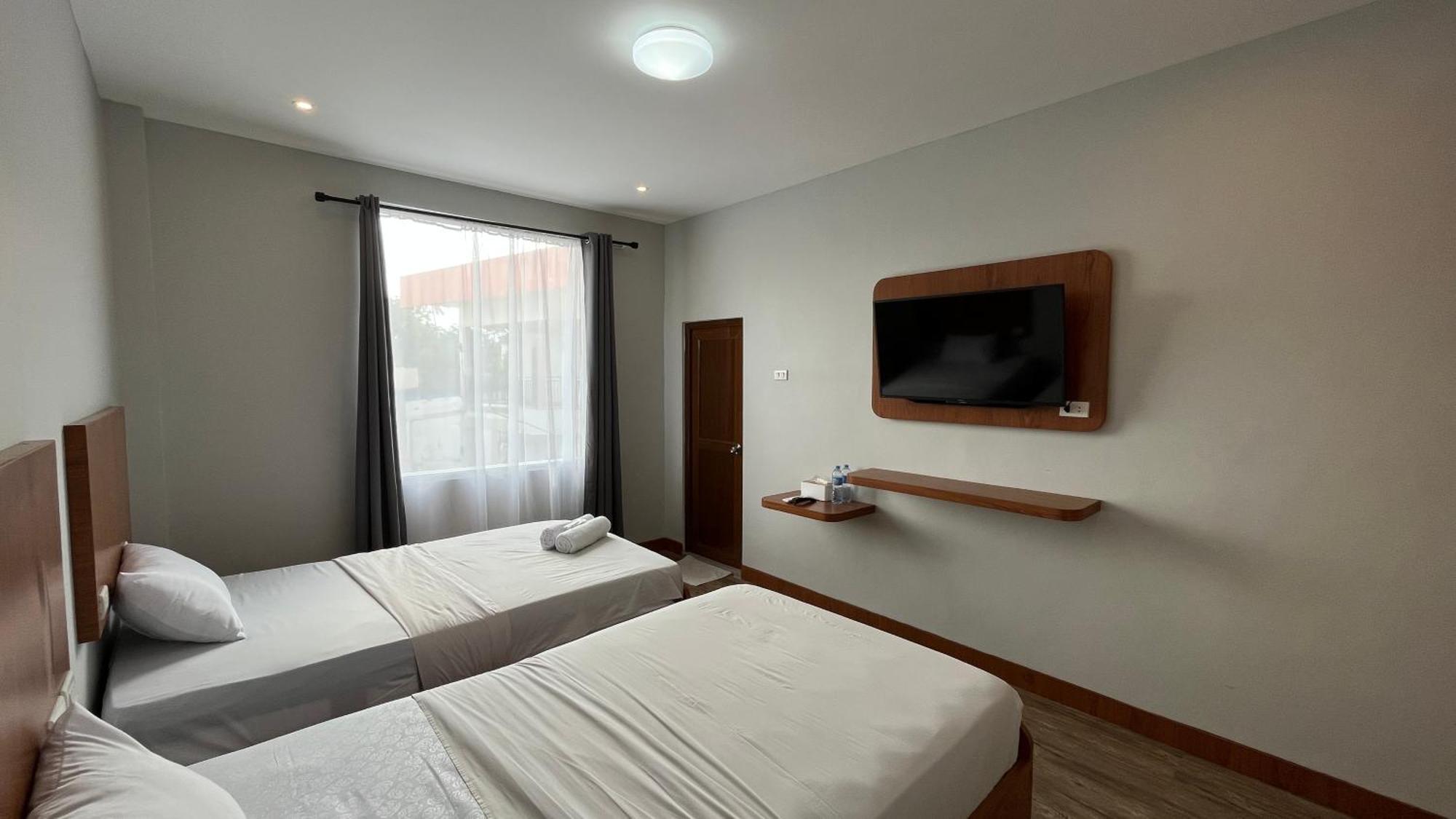 Reddoorz Premium At Jalan Diponegoro Lampung Hotel Bandar Lampung Kültér fotó